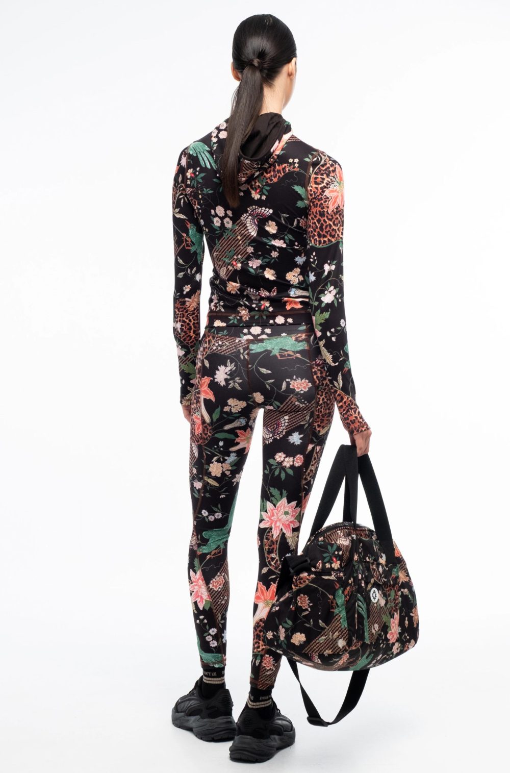 Sacred Wild Sports Bag - Image 11