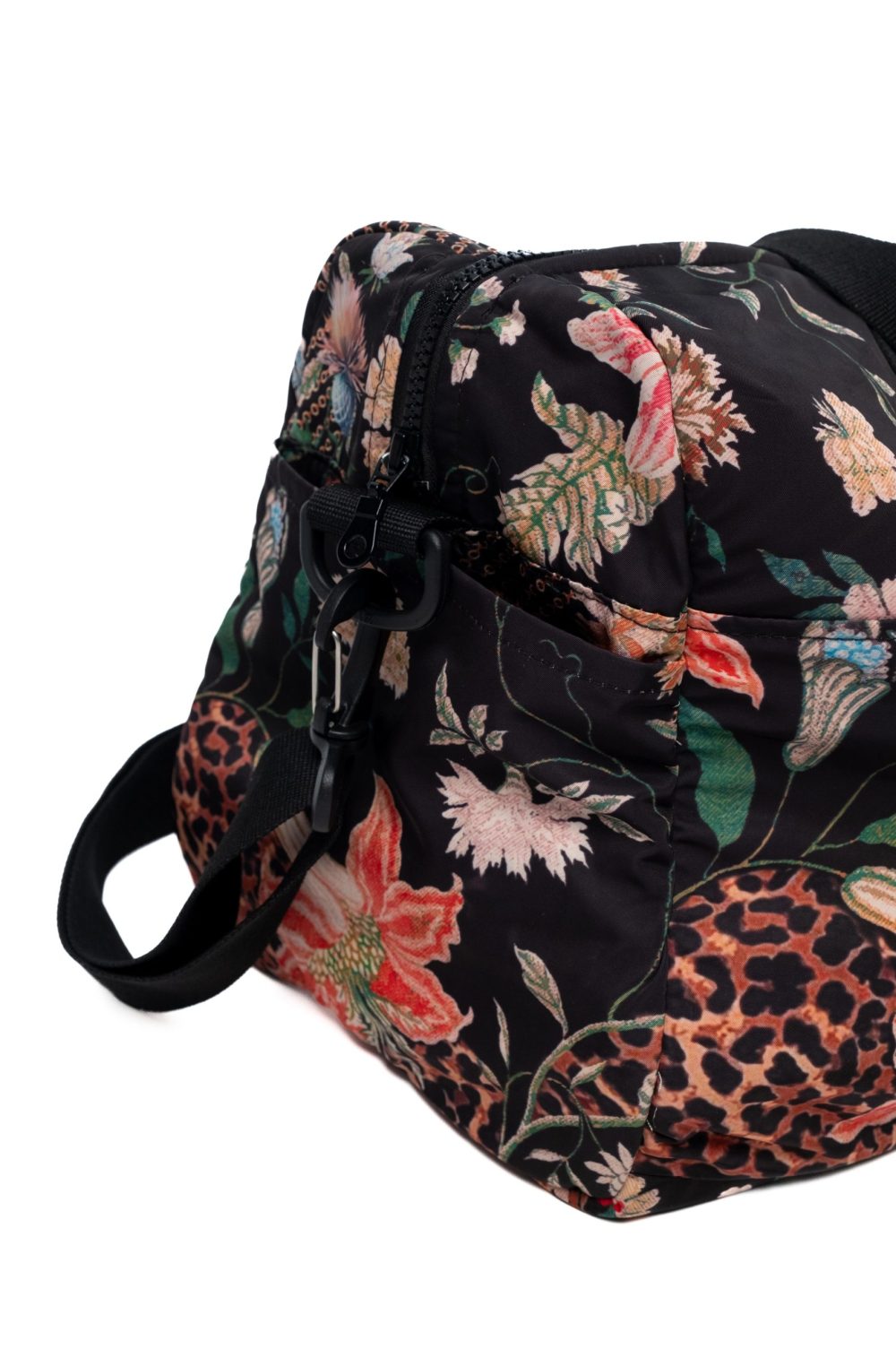 Sacred Wild Sports Bag - Image 3