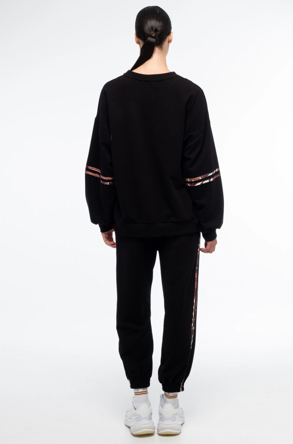 Panther Sweatshirt - Image 6