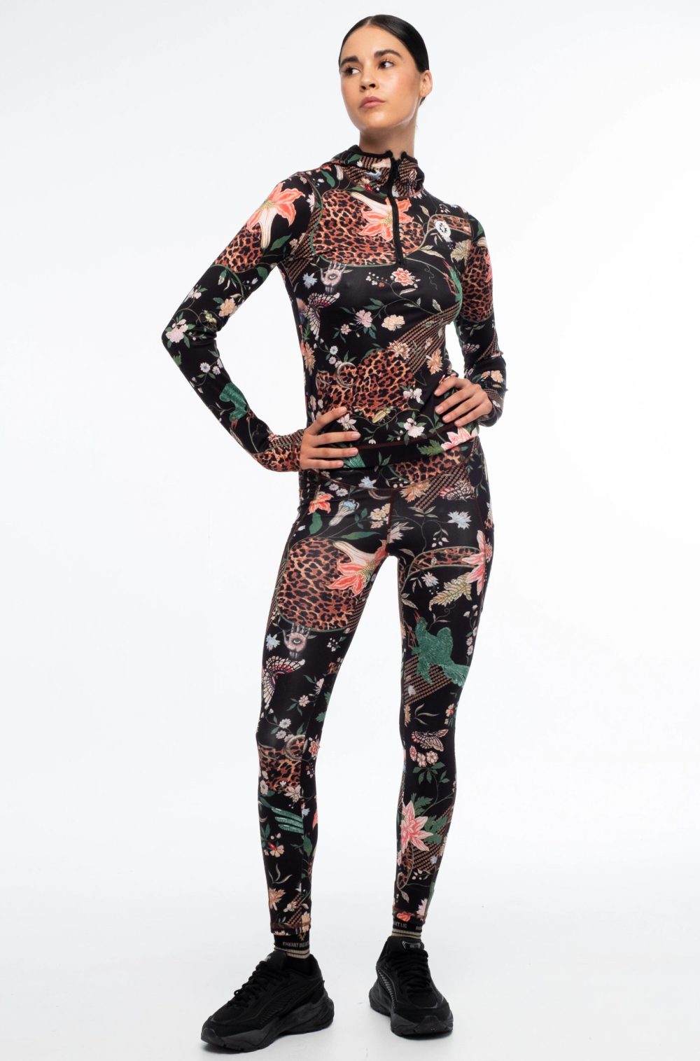 Sacred Wild Sports Leggings - With Pockets - Image 2