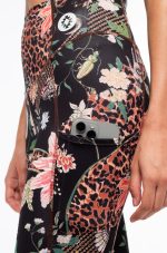 Sacred Wild Sports Leggings - With Pockets - Image 9