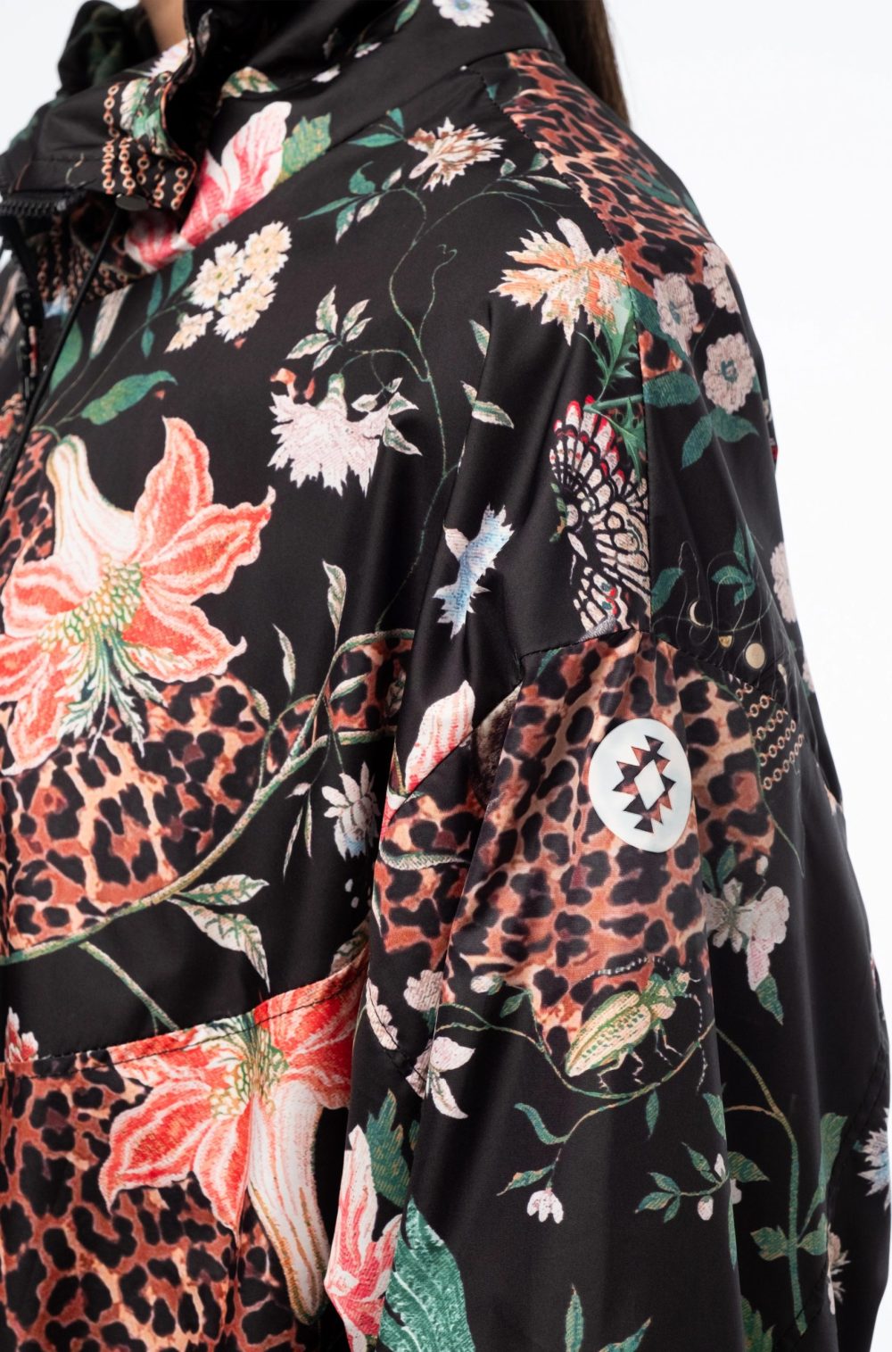 Sacred Wild Track Jacket - Image 7