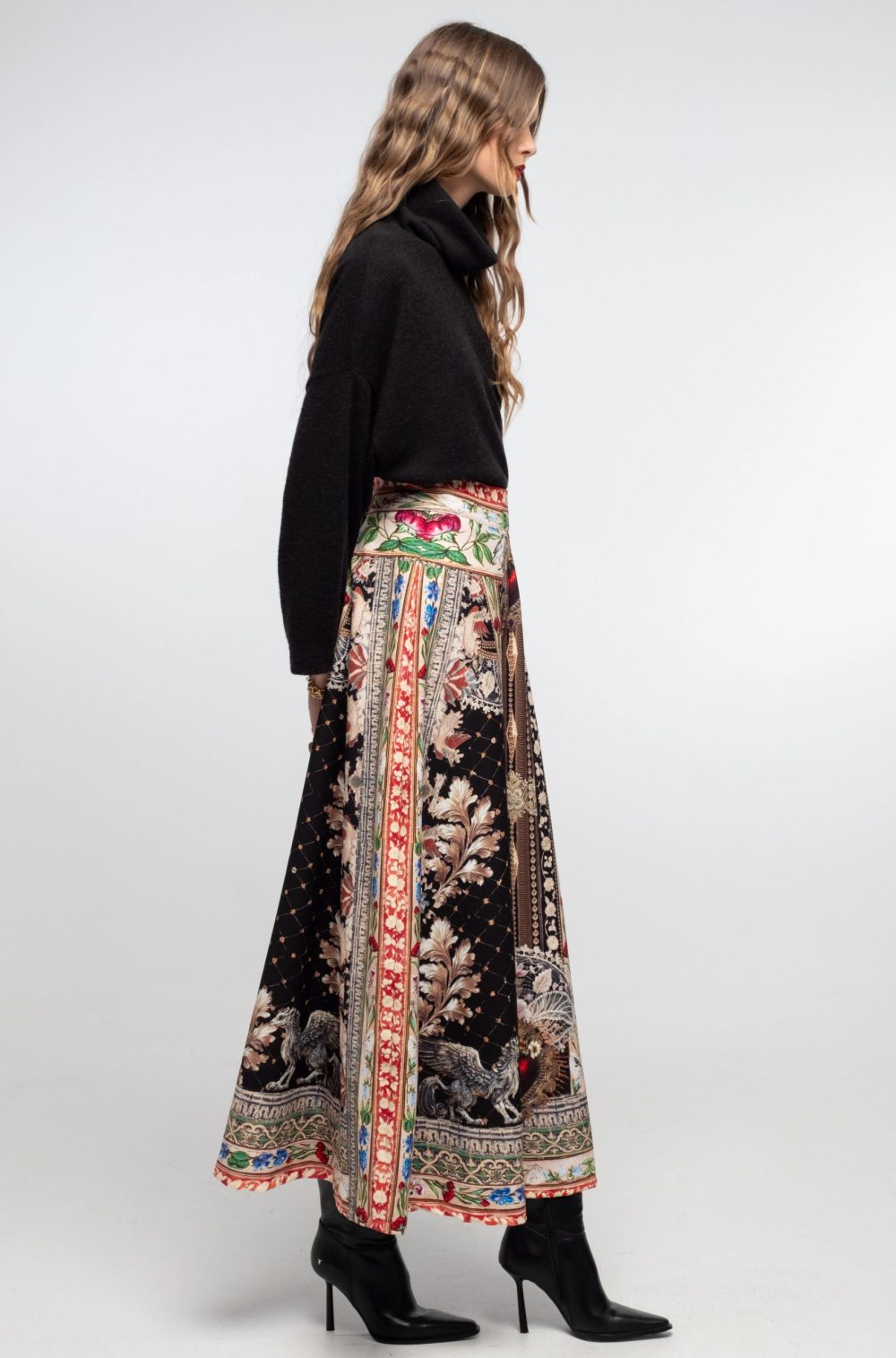 Opulence Long Skirt - Image 2
