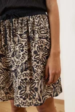 Elan Printed Tailored Shorts - Image 4