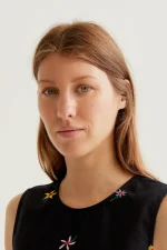 Black Gardener Flowers Print Tank Top - Image 6