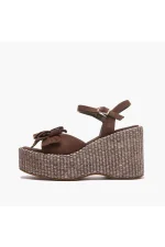 Yumi Platform - Brown