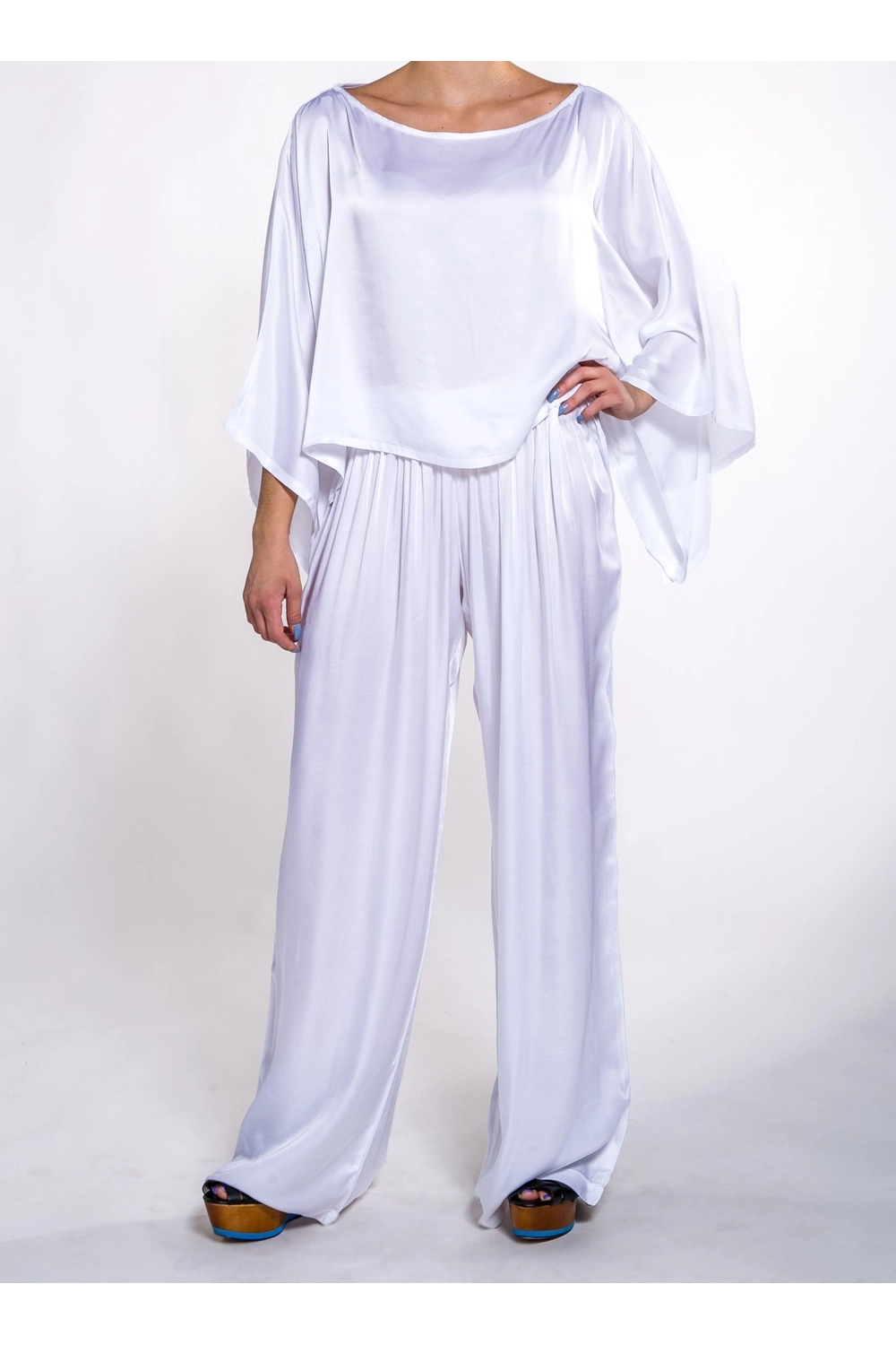 PA00297000-C007_1_kn7gwa.webp Aplo Elxis Pants - White - Image 1