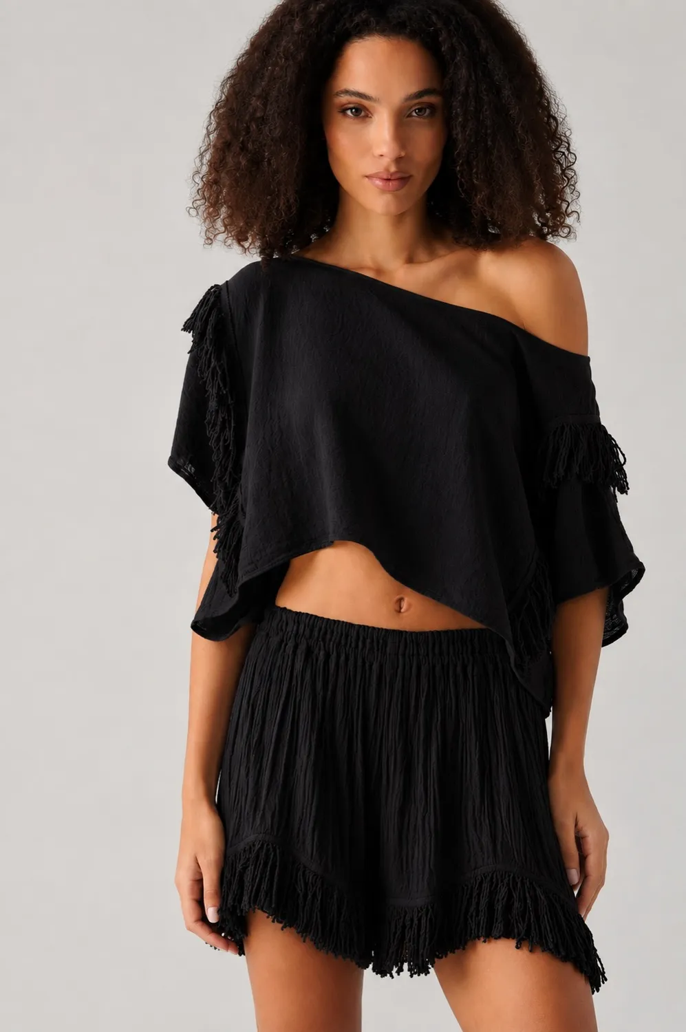 213025-BL_232921-BL_y7eb6q.webp Moira Shorts - Black - Image 1