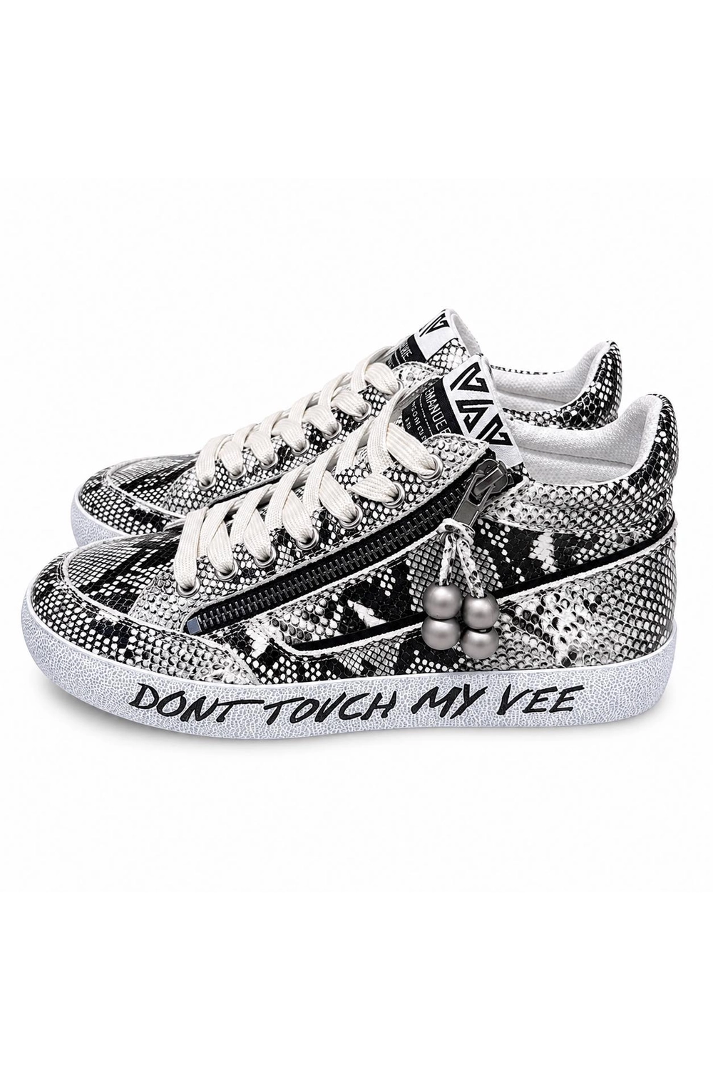 462P-104-31-S084-IV_2_uzvdjr.webp Ivory Sneakers - Image 1