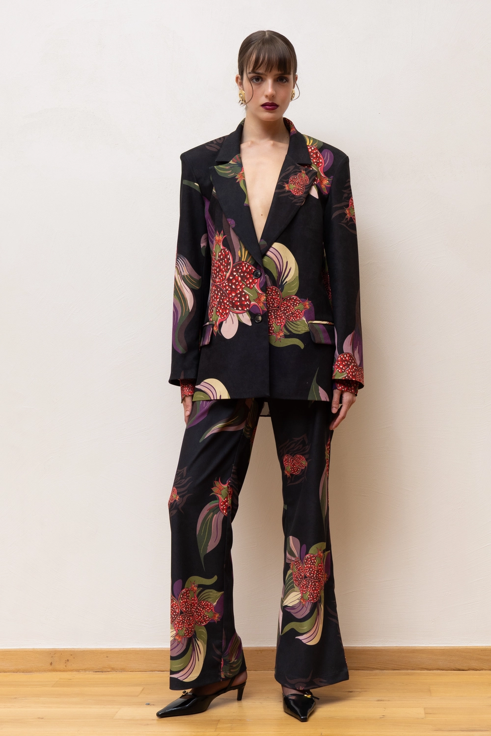 15203N332-TYP_15222N629-TYP_1_zgkvvj.webp Nema Pants 15203N332 - Type - Image 1