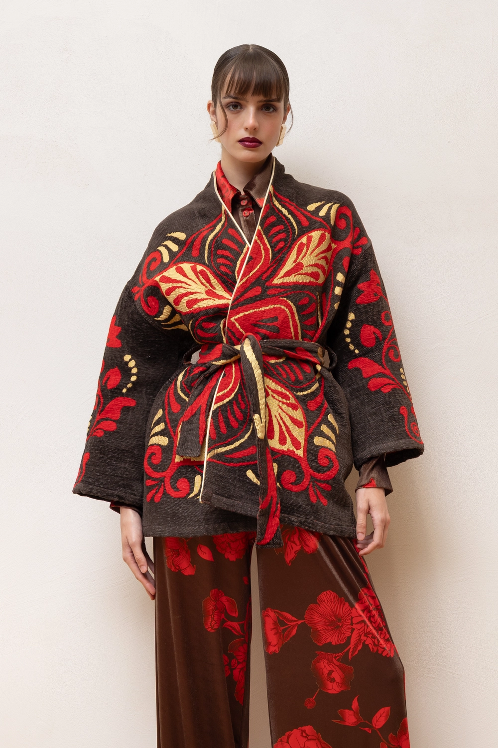 15206N613-RED_1_fz42f2.webp Nema Kimono 15206N613 - Red - Image 1
