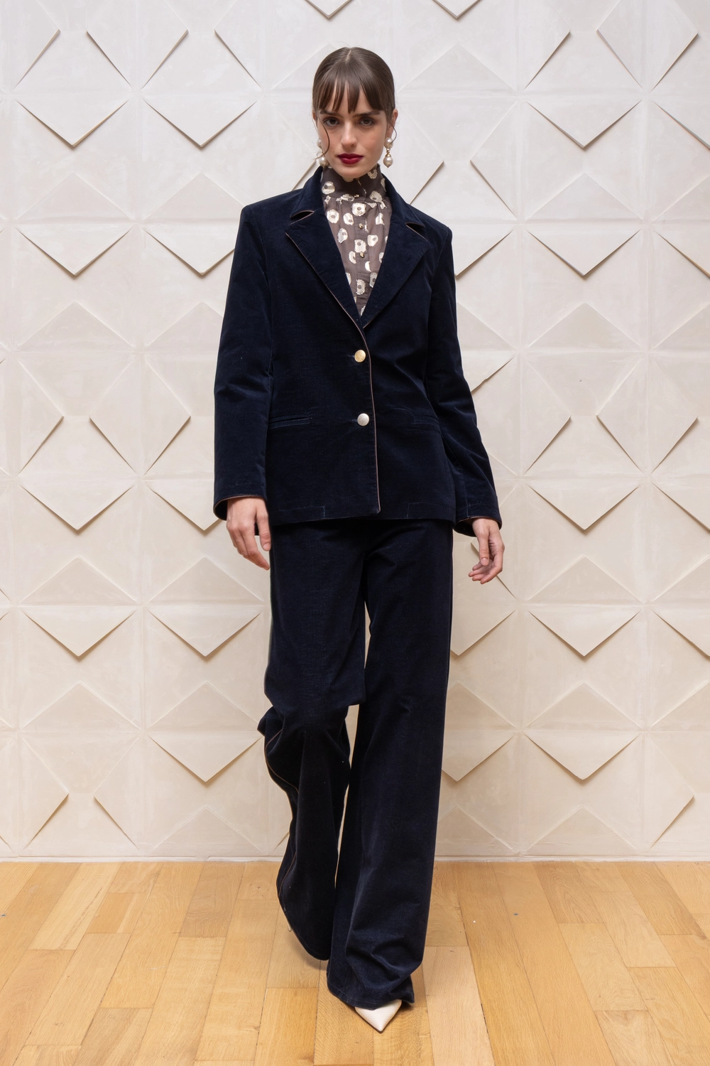 15222N616-TYP_15203N317-TYP_1_wqzrs6-1.webp Nema Blazer 15222N616 - Type - Image 1