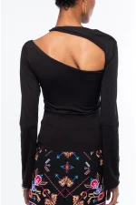 Oblique Top - Black - Image 4