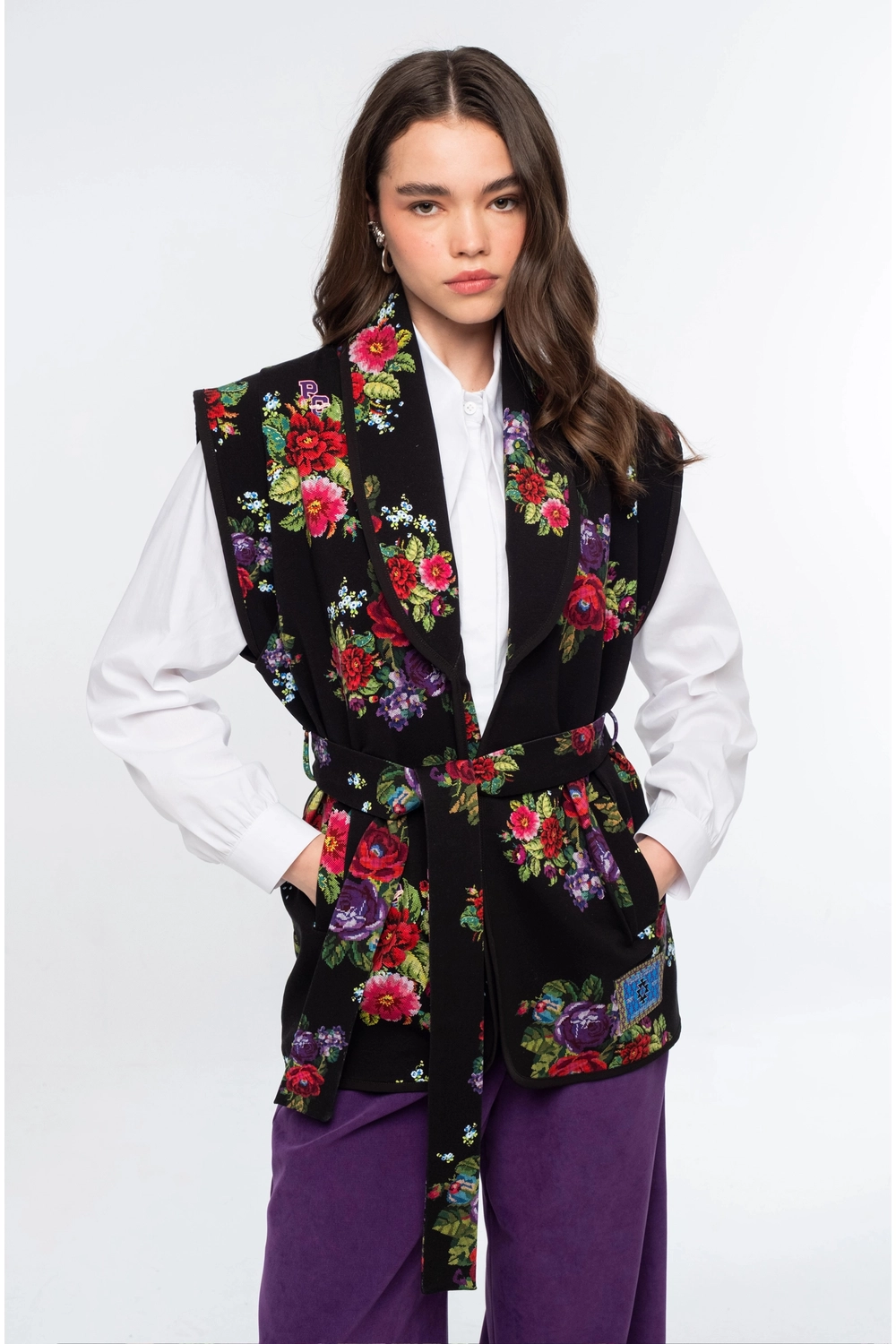 W26801-TYP_1_slknbt.webp Bouquet Waistcoat - Cotton - Image 1